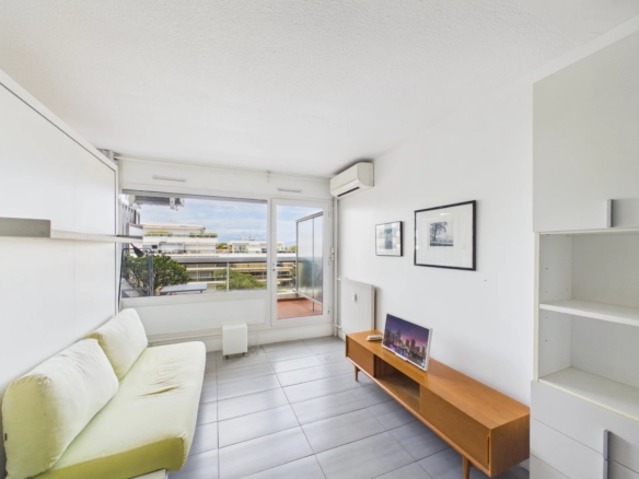 Appartement – 1 pièce(s) – 28 m2