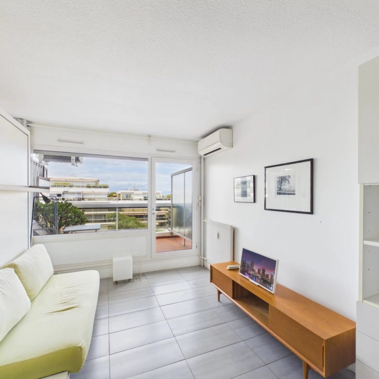 Appartement – 1 pièce(s) – 28 m2