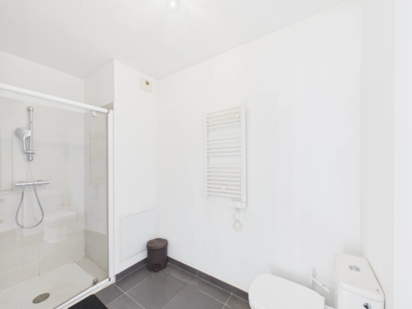 A VENDRE 2 PIECES ANTIBES AVEC PARKING