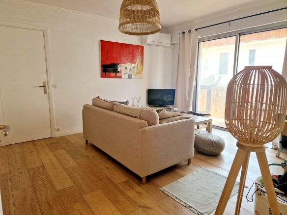 A VENDRE 2 PIECES JUAN LES PINS CENTRE VILLE - Tanit Immobilier