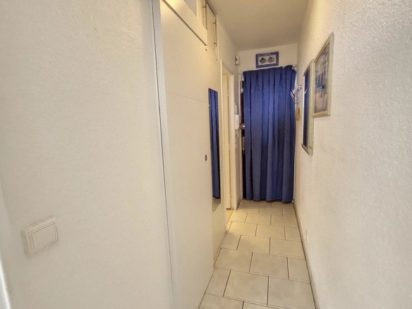 A LOUER STUDIO POUR ETUDIANTS