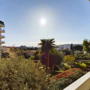 Juan les Pins Rostagne sea view 3 corner rooms with a 45M2 terrace - Guardian - Tanit Immobilier