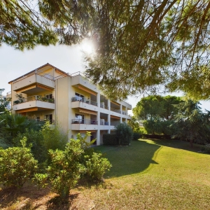 "Appartement de standing à 500 mètres de la mer - Vivez l'expérience côtière !" - Piscine - Tanit Immobilier
