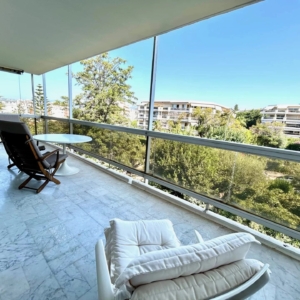 Charmant T2 avec Terrasse d'angle, garage et cave - Résidence prisée - Fibre optique - Tanit Immobilier
