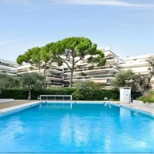 For Sale: Nice 2 rooms of 54 m 2, Juan-les-Pins - Guardian - Tanit Immobilier