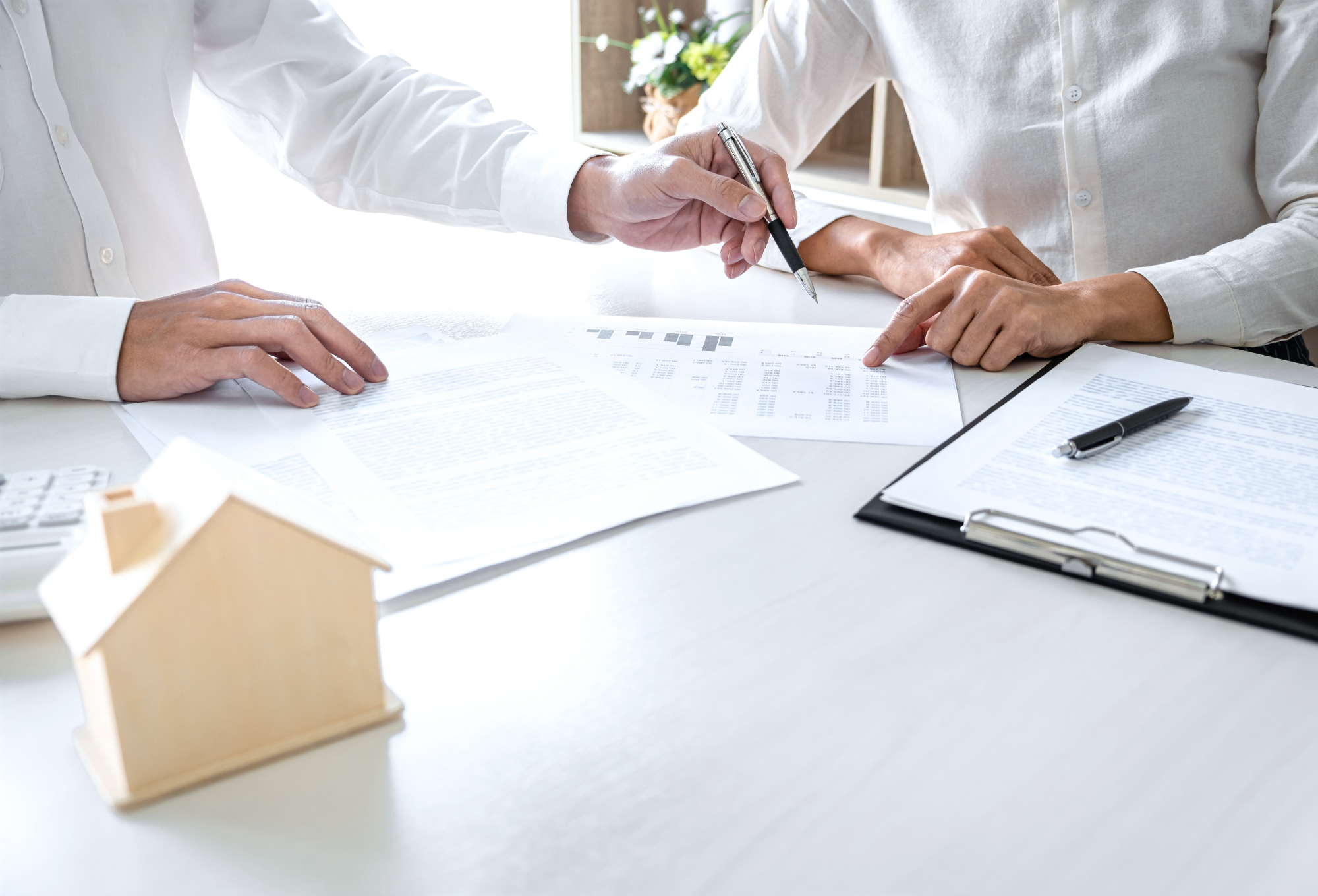 Comment estimer la valeur de son bien immobilier ? - Vivre à Antibes Juan-les-Pins - Tanit Immobilier