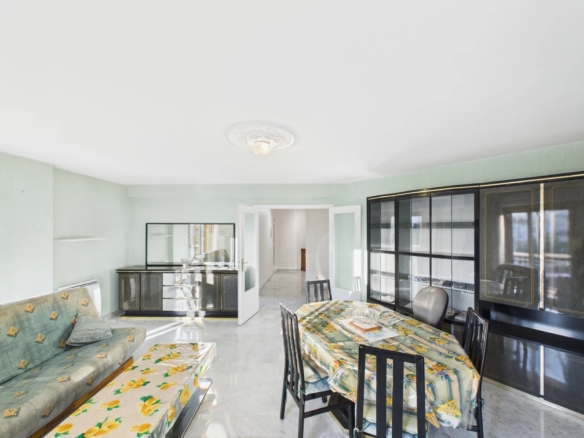 ✨ Appartement lumineux avec grande terrasse – Quartier Boulevard Wilson ✨ - ANTIBES - Tanit Immobilier