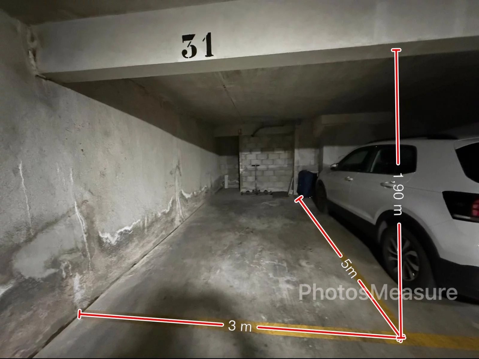 🚗✨ Exclusive Underground Garage – Old Town Antibes / Port ✨🚗 - The Real Estate Market - Tanit Immobilier