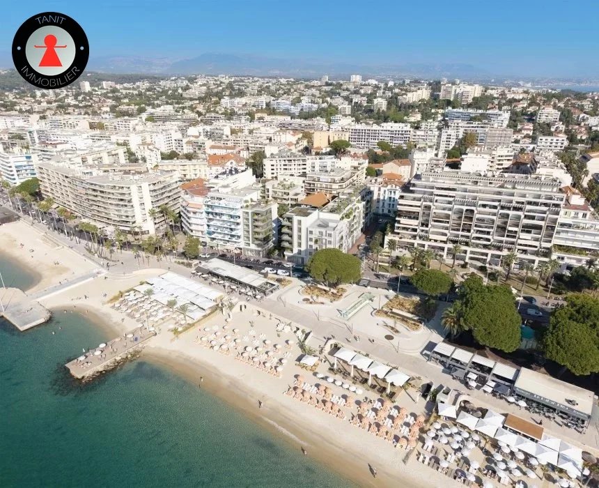 📍 Juan-les-Pins – Ultra Luxury Beachfront Residence 🌊✨ - ANTIBES - Tanit Immobilier