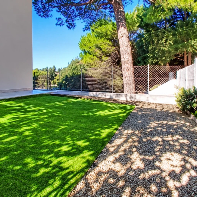 ANTIBES –5  pieces vente urgente.