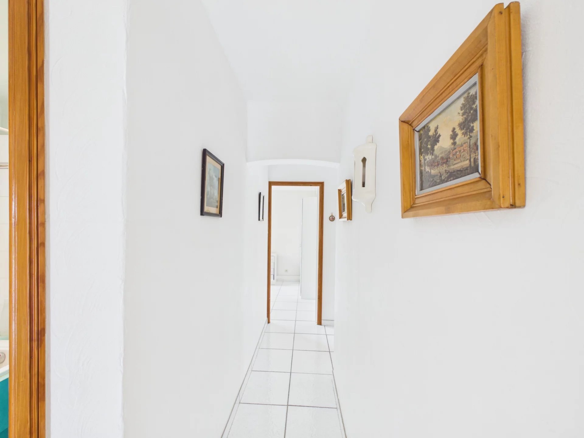 28b14465b6353cb91289ff7572a54ae8_b415adfa34_1920-original.jpg LOCATION MAISON MEUBLEE 5 PIECES 180M2