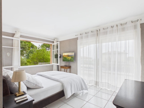 LOCATION MAISON MEUBLEE 5 PIECES 180M2