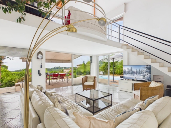 LOCATION MAISON MEUBLEE 5 PIECES 180M2