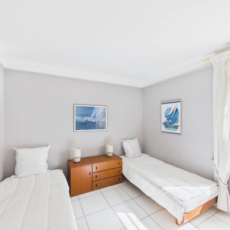 LOCATION MAISON MEUBLEE 5 PIECES 180M2