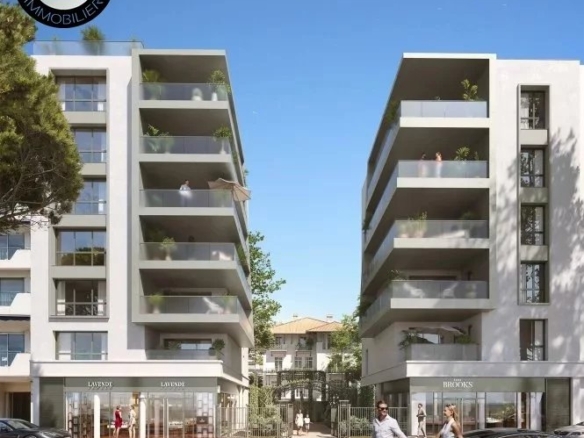 Juan-les-Pins – Résidence Ultra Luxe en Front de Mer 🌊✨ - Appartement - Tanit Immobilier