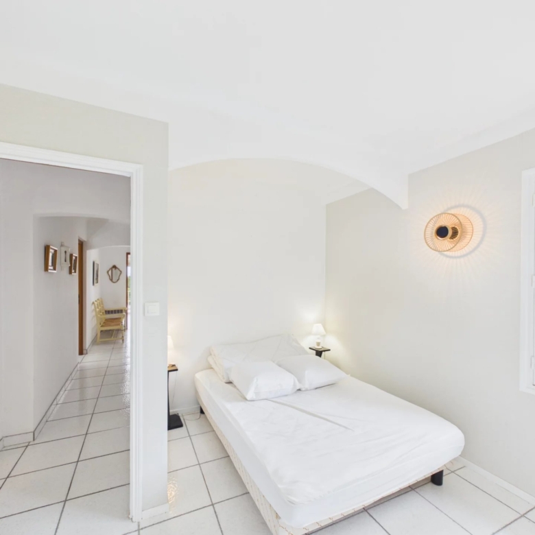 LOCATION MAISON MEUBLEE 5 PIECES 180M2