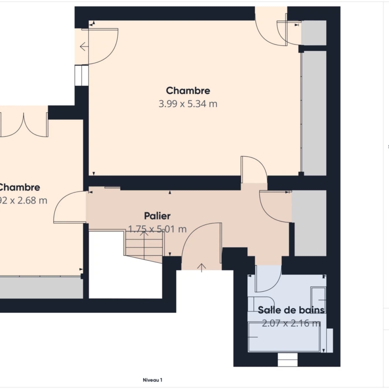 VILLA A VENDRE ANTIBES VALBOSQUET MITOYENNE