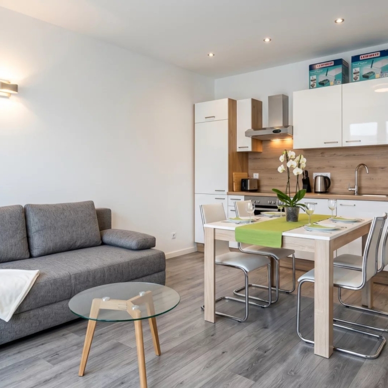 Studio Cabine de 23 m² – Quartier Rostagne – Résidence avec Piscine et Parc