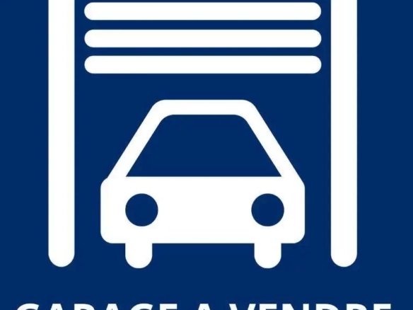 EXCLUSIVITÉ – GARAGE FERMÉ EN PLEIN CŒUR DE JUAN-LES-PINS