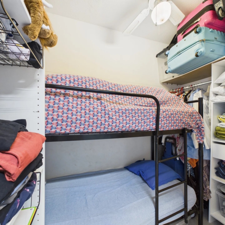 Studio avec coin nuit et terrasse – Secteur Rostagne