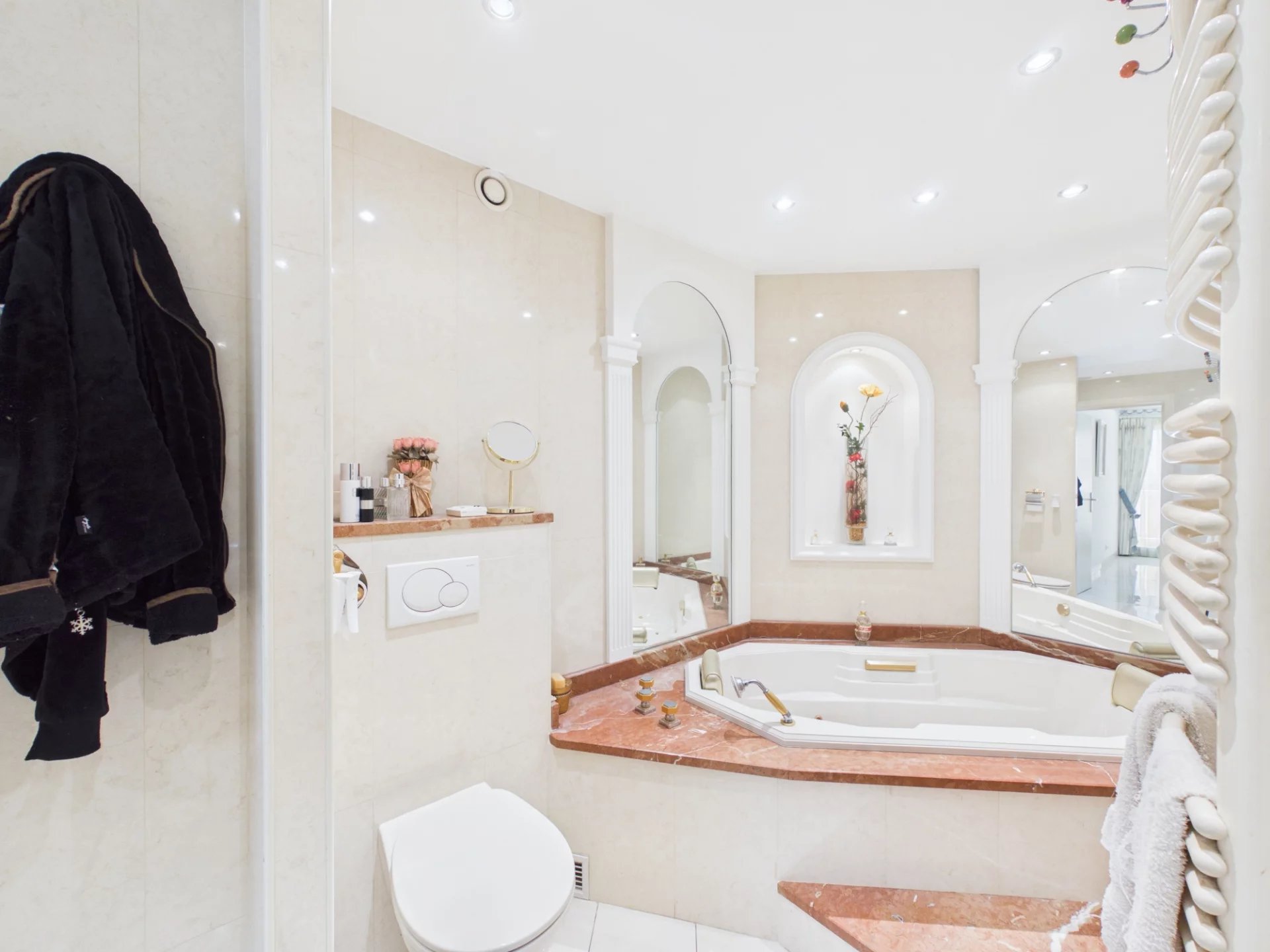 7a33afabeb69279abfa002a3d2f62559_a6d2e1563e_1920-original.jpg MAS DE TANIT – STUNNING 3-BEDROOM APARTMENT WITH SEA VIEW AND 55 SQM CORNER TERRACE