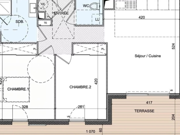 GOLFE-JUAN : Appartement moderne 3 pièces avec piscine et double garage