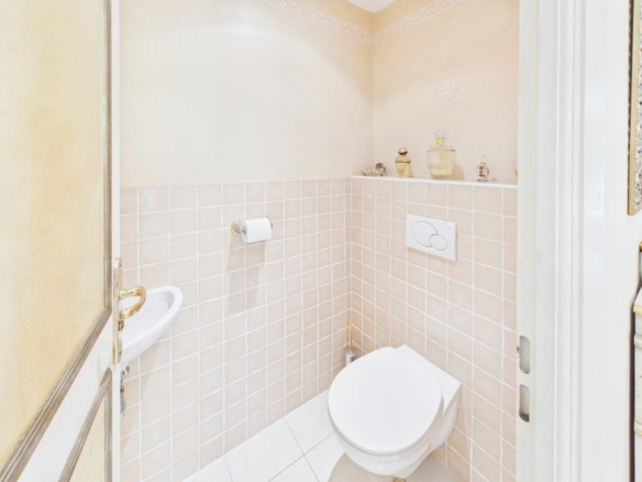 MAS DE TANIT – STUNNING 3-BEDROOM APARTMENT WITH SEA VIEW AND 55 SQM CORNER TERRACE