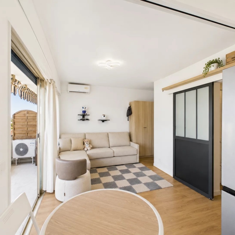 Studio 23 m² – Dernier étage – Vue mer dégagée