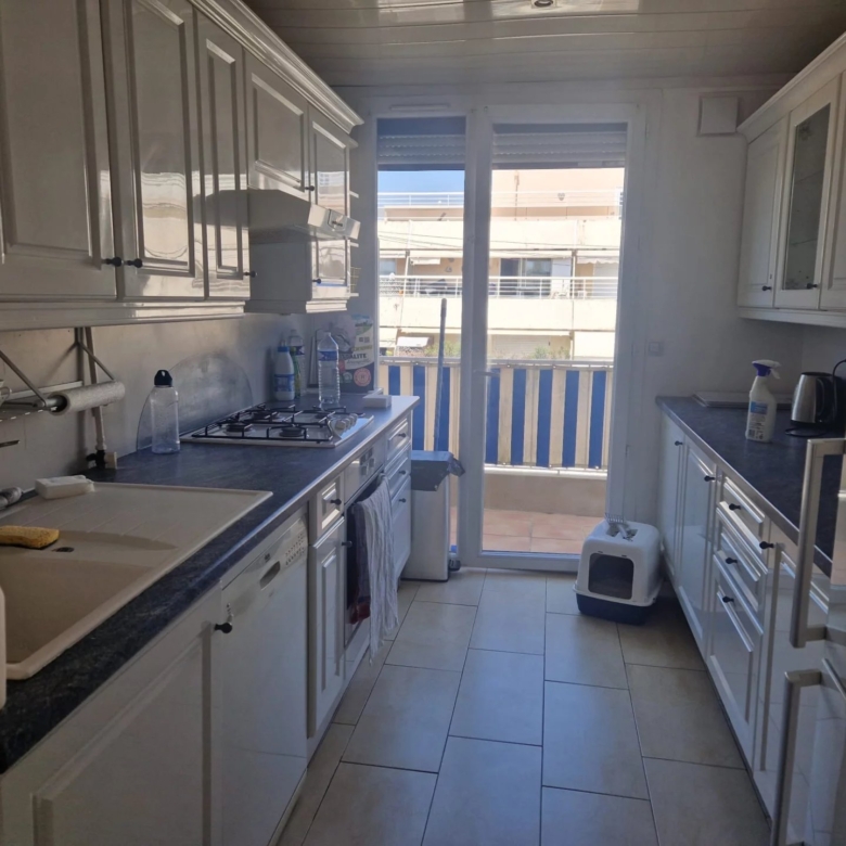 À louer – Colocation étudiante – 3 pièces de 70 m² – Juan-les-Pins