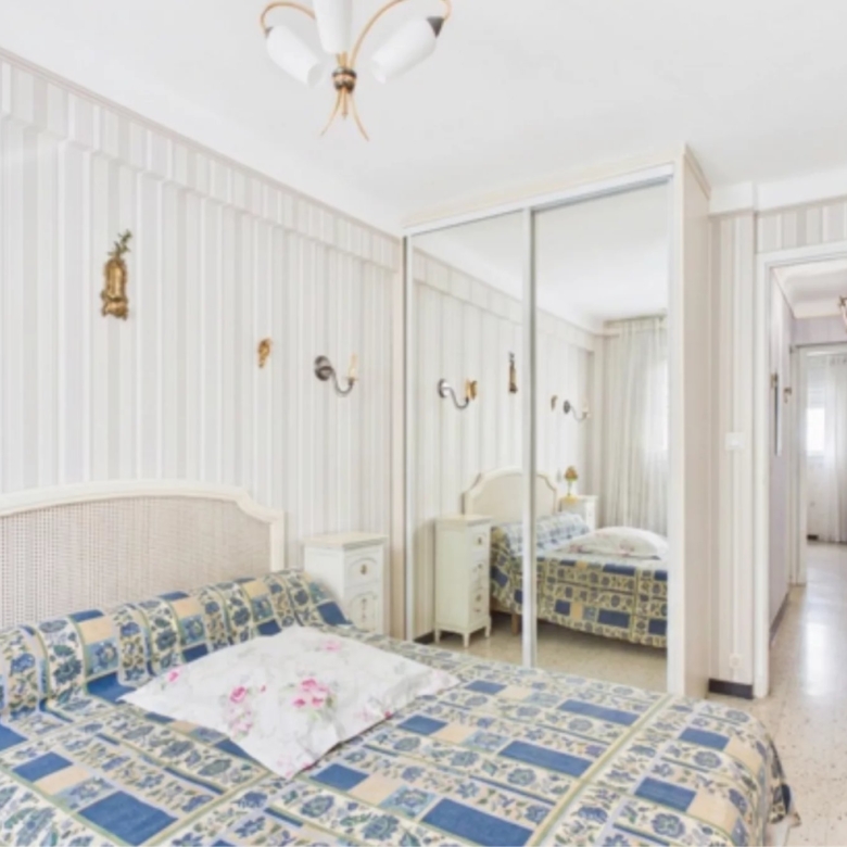 📍 IDEAL FAMILLE – JUAN-LES-PINS CENTRE – SUPERBE T3 AVEC GARAGE FERMÉ
