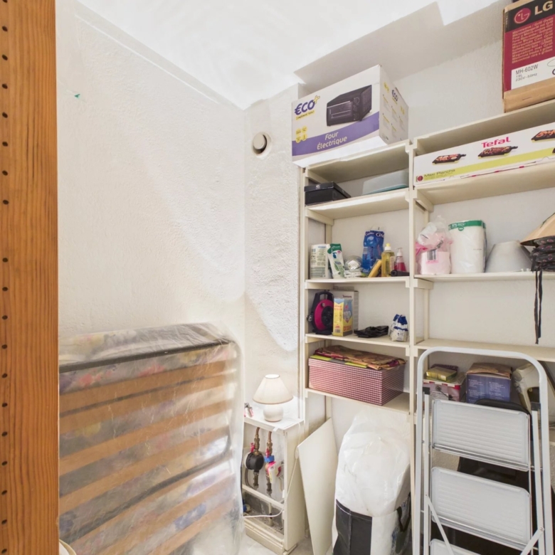 Studio de 29 m² en rez-de-chaussée avec terrasse – Résidence sécurisée avec piscine