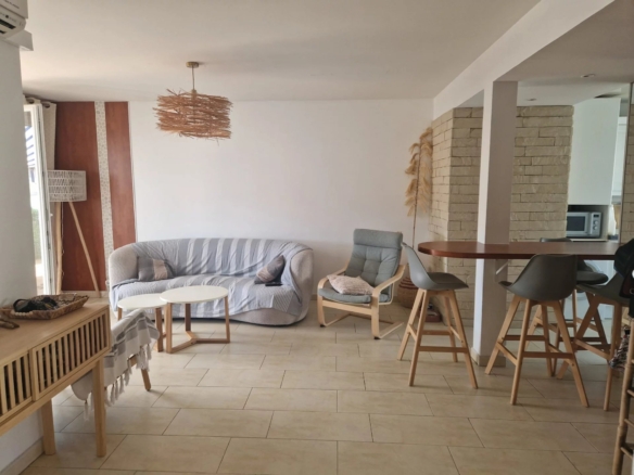 À louer – Colocation étudiante – 3 pièces de 70 m² – Juan-les-Pins