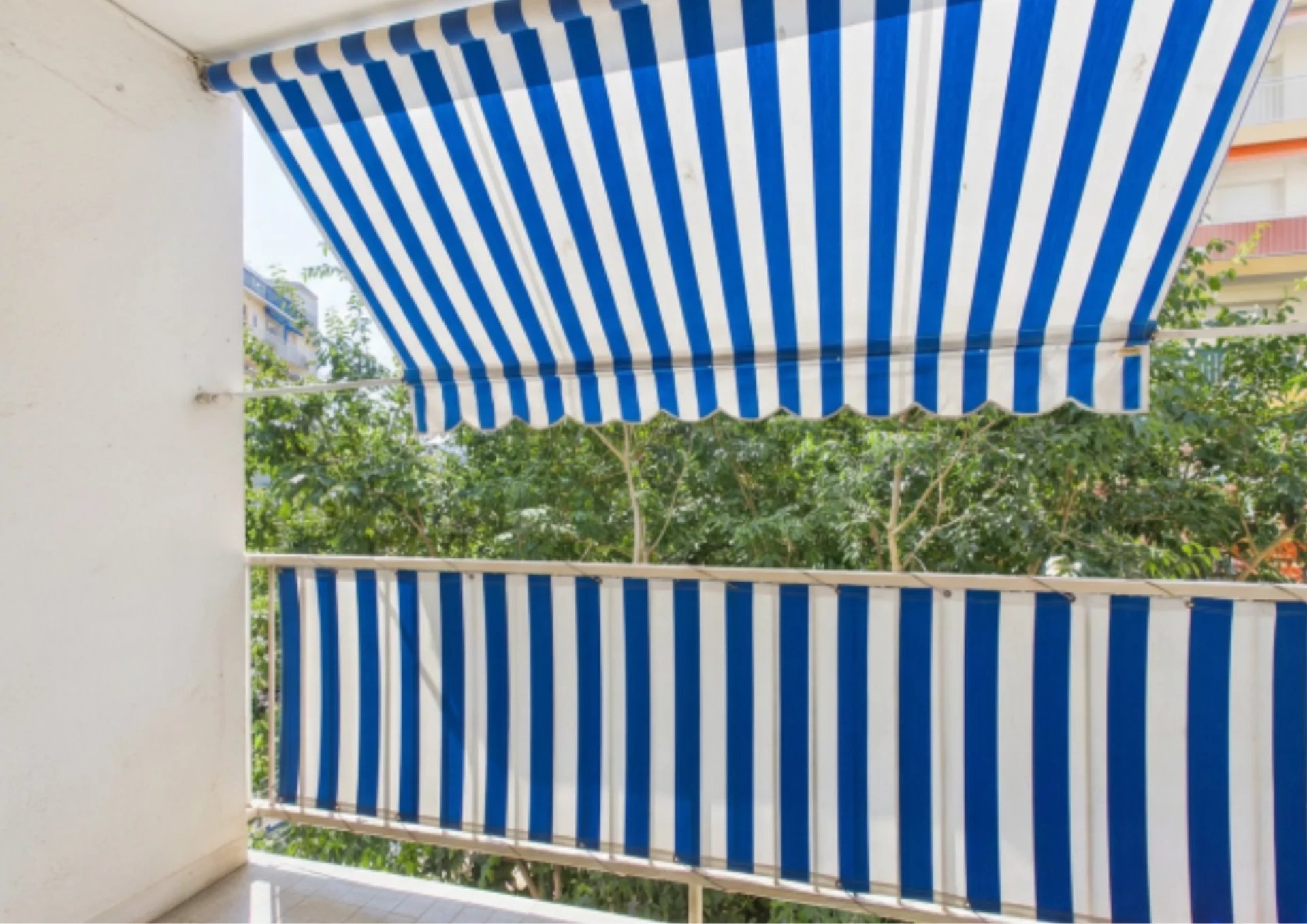 📍 IDEAL FAMILLE – JUAN-LES-PINS CENTRE – SUPERBE T3 AVEC GARAGE FERMÉ