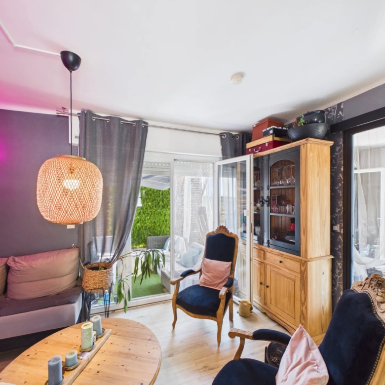 A  VENDRE JUAN LES PINS DERNIER