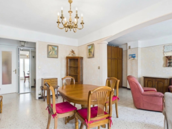 📍 IDEAL FAMILLE – JUAN-LES-PINS CENTRE – SUPERBE T3 AVEC GARAGE FERMÉ
