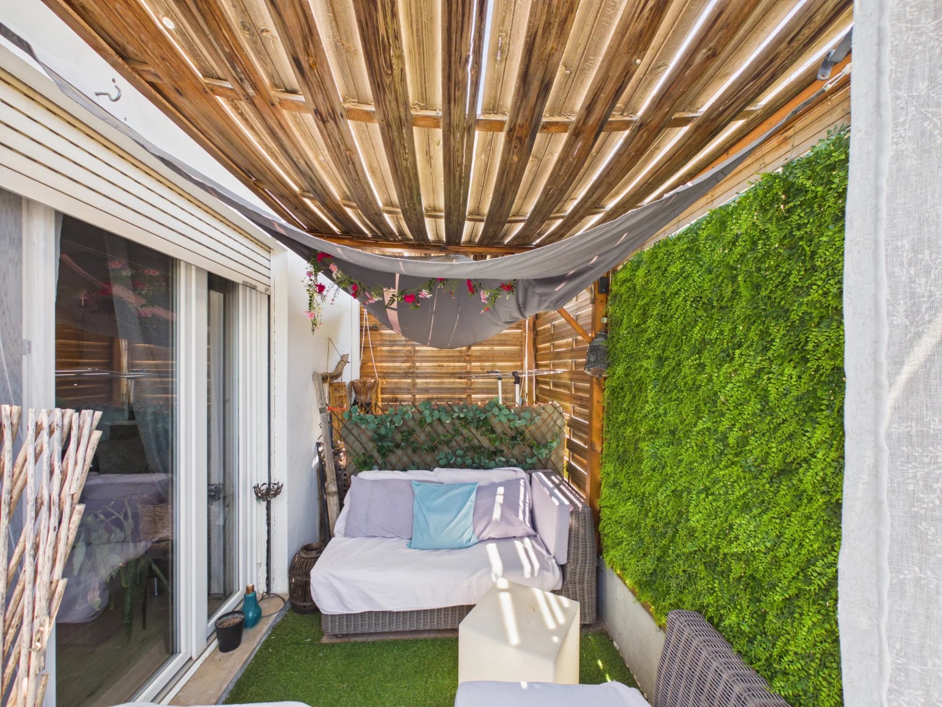 A VENDRE JUAN LES PINS DERNIER - Tanit Immobilier
