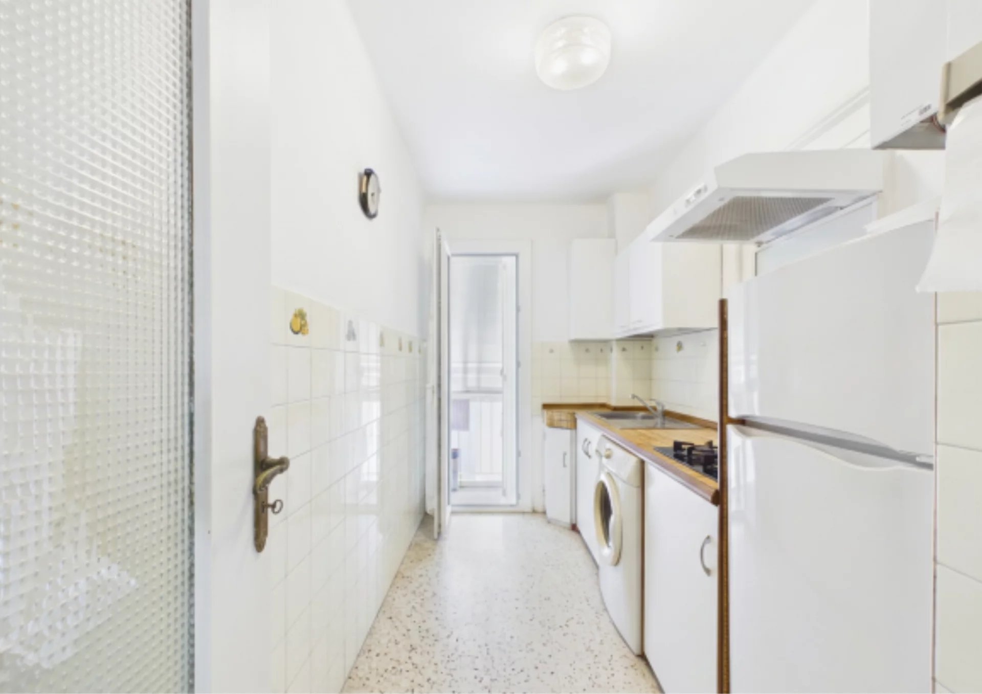 📍 IDEAL FAMILLE – JUAN-LES-PINS CENTRE – SUPERBE T3 AVEC GARAGE FERMÉ