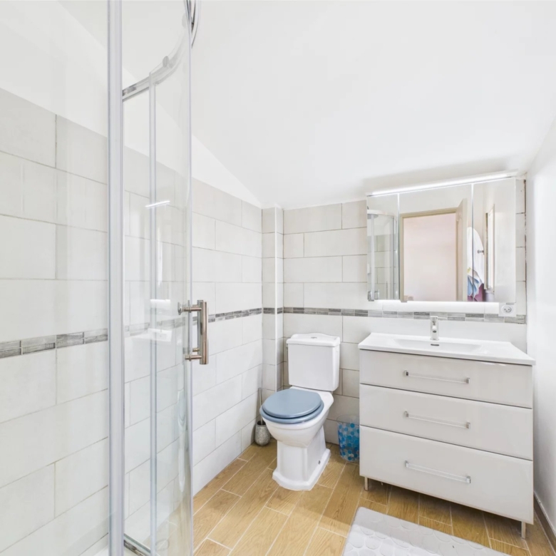 🏡 Quiet family home – 94 m 2, garden of 350 m 2, 3 bedrooms, close to beaches and shops  🏡 Quiet family home – 100 m 2, garden of 350 m 2, 3 bedrooms, close to beaches and shops
