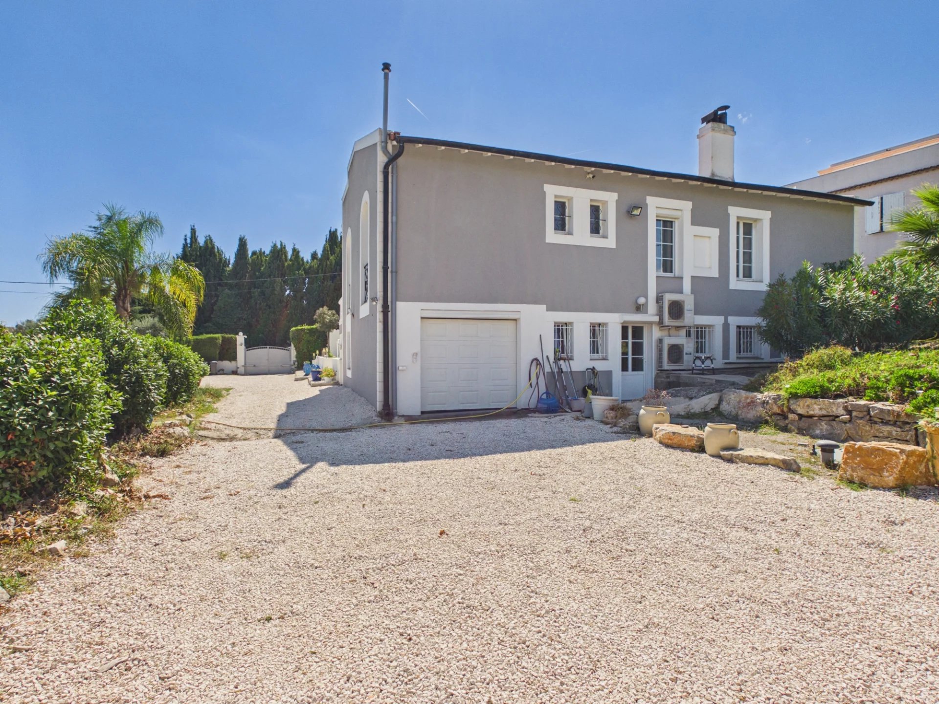 2c4f02199d2ea26f2fc99fd70ac7cf3b_fcb23f1b47_1920-original.jpg VILLA WITH SWIMMING POOL – JUAN-LES-PINS – 183 SQ M – 1,400 SQ M PLOT
