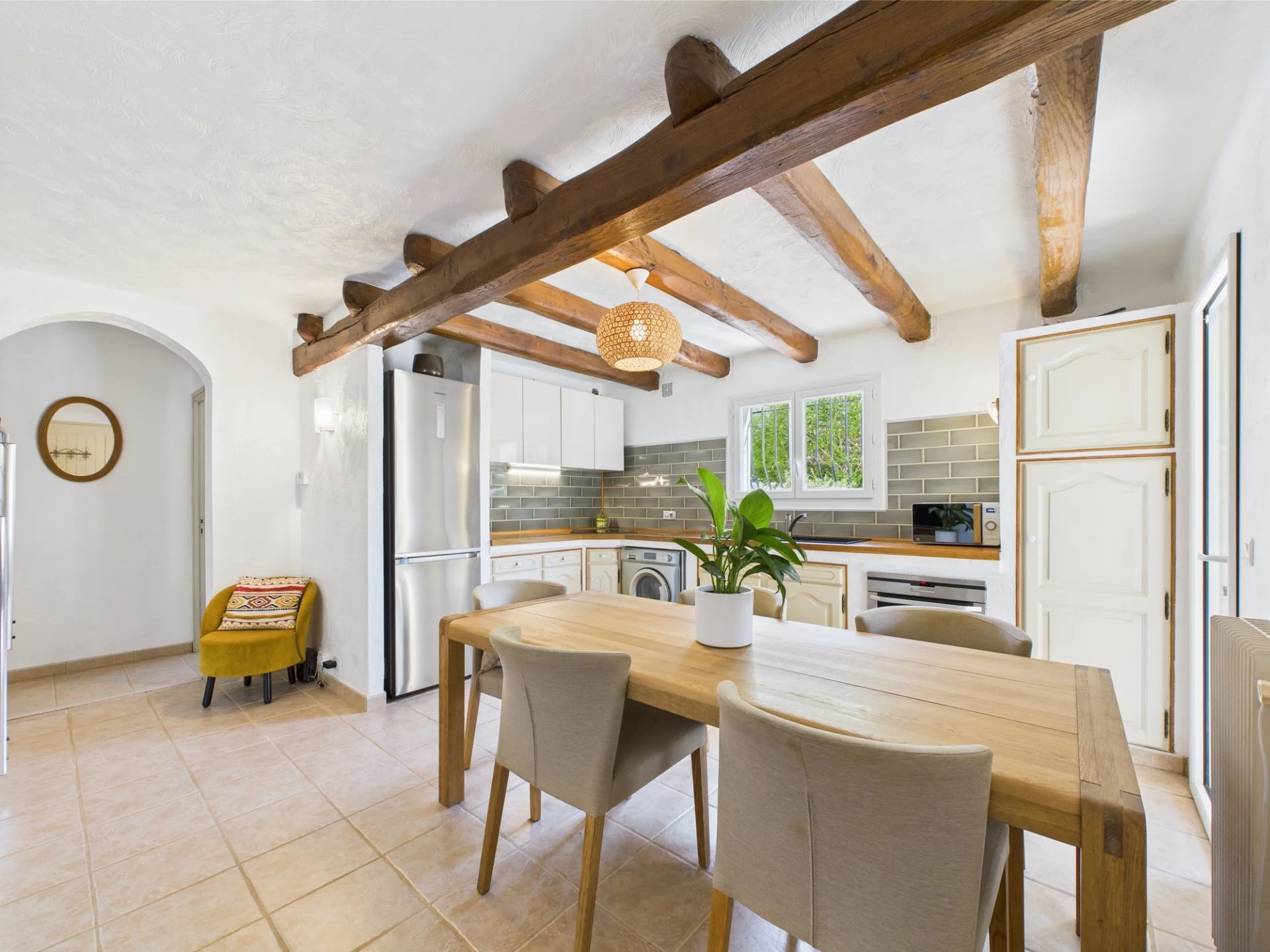 🏡 Quiet family home – 94 m 2, garden of 350 m 2, 3 bedrooms, close to beaches and shops  🏡 Quiet family home – 100 m 2, garden of 350 m 2, 3 bedrooms, close to beaches and shops