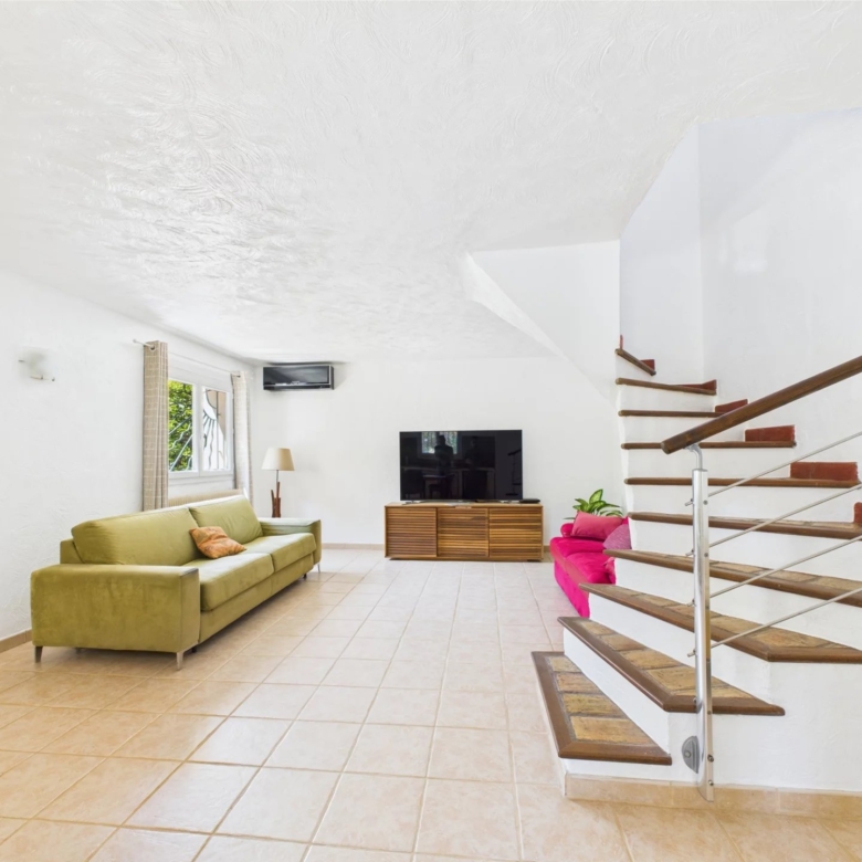 🏡 Quiet family home – 94 m 2, garden of 350 m 2, 3 bedrooms, close to beaches and shops  🏡 Quiet family home – 100 m 2, garden of 350 m 2, 3 bedrooms, close to beaches and shops