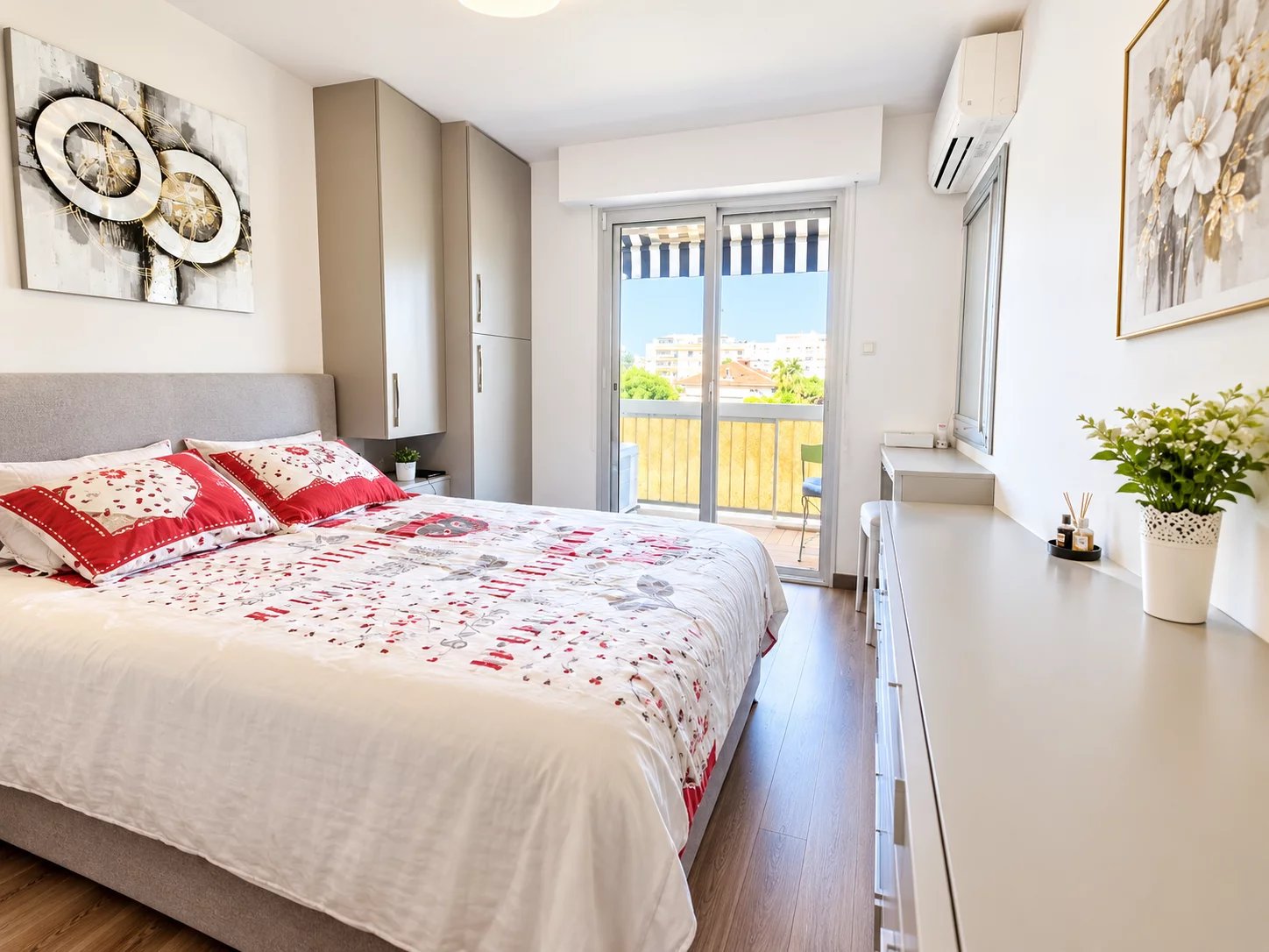 5aa06fd50a87f289e65ef4e9a5b3bf94_91faa82b38_1448-original.jpg APPARTEMENT 3 PIÈCES DE 70 M² – ANTIBES JUAN-LES-PINS