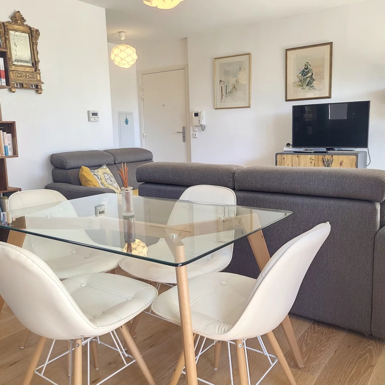 EXCLUSIVITE APPARTEMENT 3 PIECES avec terrasse privative de 50m2
