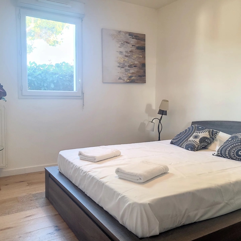 EXCLUSIVITE APPARTEMENT 3 PIECES avec terrasse privative de 50m2