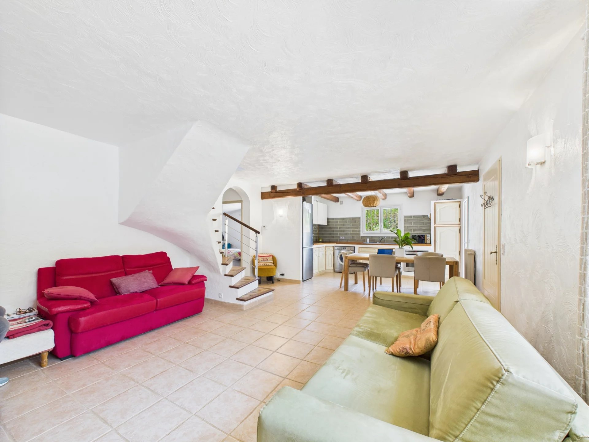 🏡 Quiet family home – 94 m 2, garden of 350 m 2, 3 bedrooms, close to beaches and shops  🏡 Quiet family home – 100 m 2, garden of 350 m 2, 3 bedrooms, close to beaches and shops