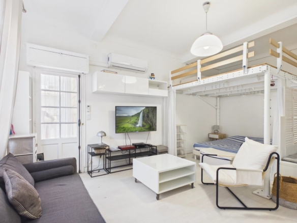 Grand studio tout confort – Juan-les-Pins