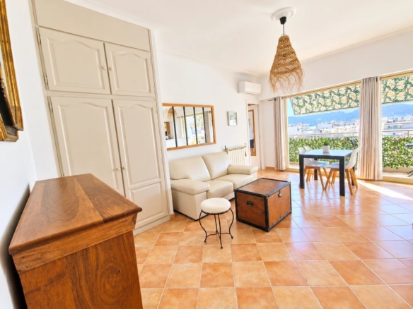 À louer à l’année – 2 pièces meublé de 36 m² avec garage