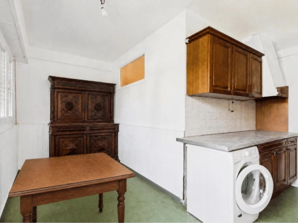 🏠👨‍👩‍👧‍👦 4-room family apartment – Route de Grasse