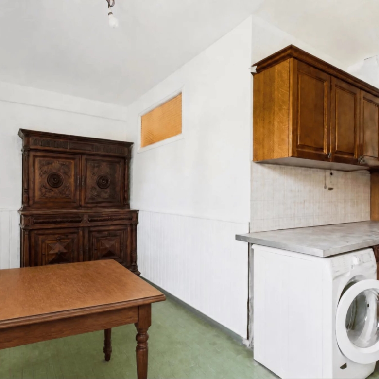 🏠👨‍👩‍👧‍👦 4-room family apartment – Route de Grasse