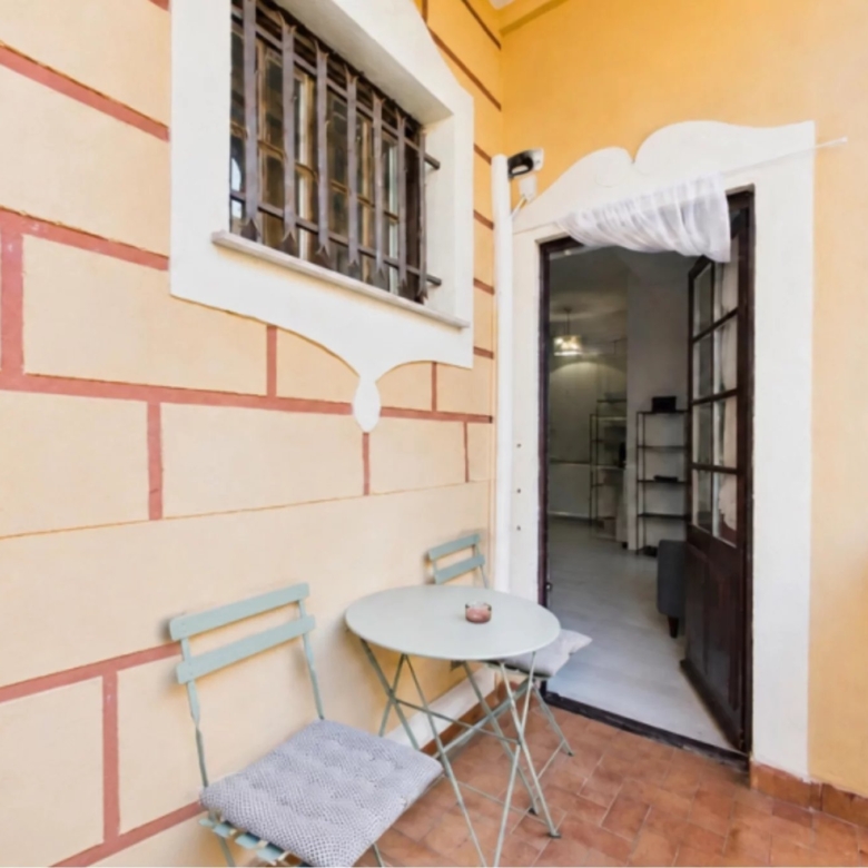 Grand studio tout confort – Juan-les-Pins